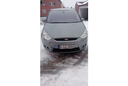 Ford S-Max Gebrauchtwagen