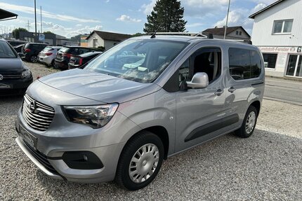 Opel Combo 1.2i Edition 1.HAND Tempomat DAB PDC Gebrauchtwagen