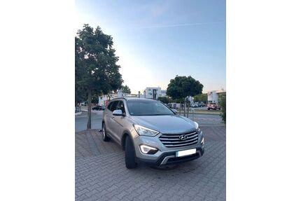 Hyundai Grand Santa Fe Gebrauchtwagen