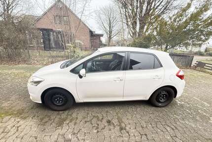 Toyota Auris Gebrauchtwagen