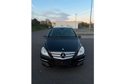 Mercedes-Benz B 200 Gebrauchtwagen