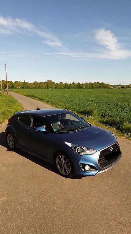 Veloster
