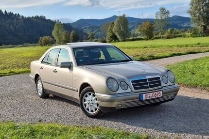 Mercedes-Benz E 230 Gebrauchtwagen