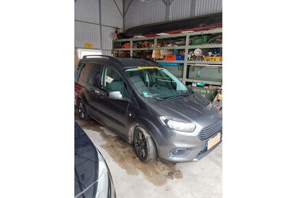 Ford Tourneo Courier Gebrauchtwagen