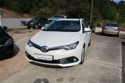 Toyota Auris Gebrauchtwagen