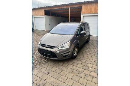 Ford S-Max Gebrauchtwagen