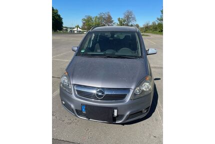 Opel Zafira Gebrauchtwagen