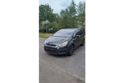 Ford S-Max Gebrauchtwagen