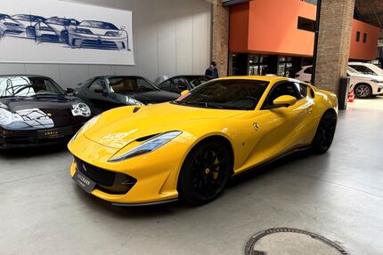 Ferrari 812 Gebrauchtwagen