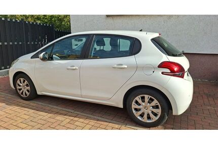 Peugeot 208 Gebrauchtwagen