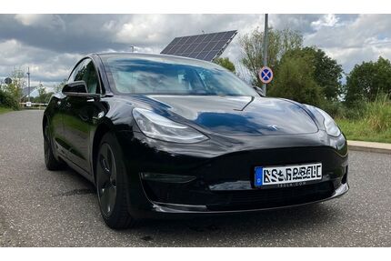 Tesla Model 3 Gebrauchtwagen