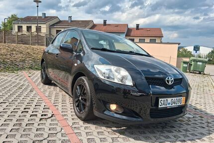 Toyota Auris Gebrauchtwagen