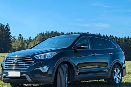 Hyundai Grand Santa Fe Gebrauchtwagen
