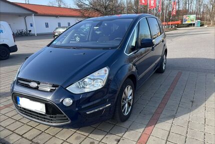 Ford S-Max Gebrauchtwagen