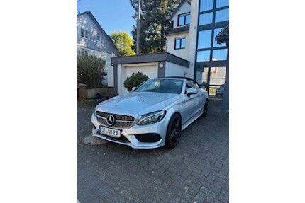 Mercedes-Benz 220 Gebrauchtwagen
