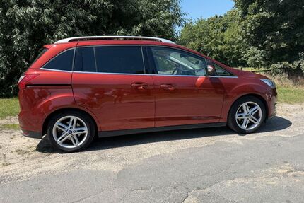 Ford Grand C-Max Gebrauchtwagen