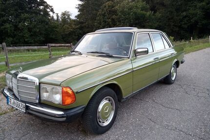 Mercedes-Benz 240 Gebrauchtwagen