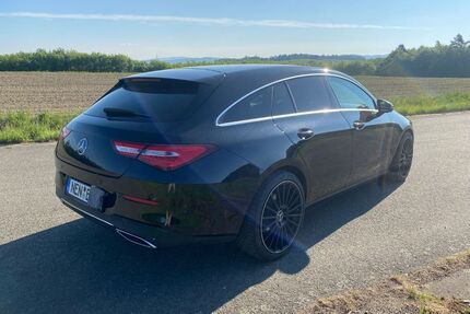 Mercedes-Benz CLA 200 Shooting Brake Gebrauchtwagen