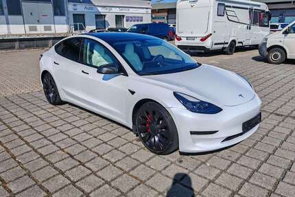 Tesla Model 3 Gebrauchtwagen