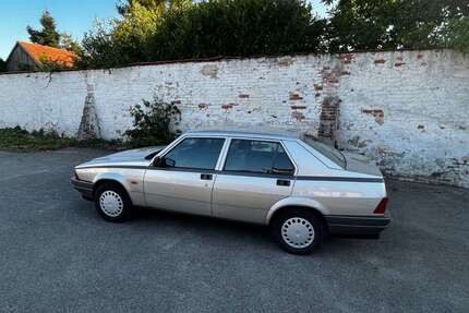 Alfa Romeo 75 Gebrauchtwagen