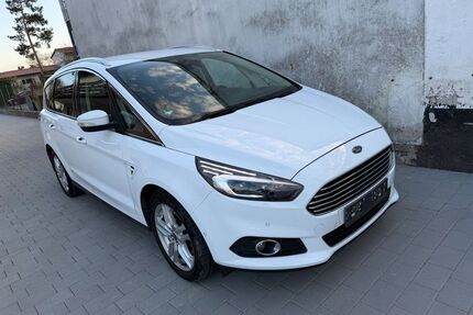 Ford S-Max Gebrauchtwagen