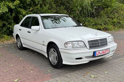 Mercedes-Benz C 180 Gebrauchtwagen