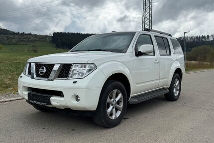 Nissan Pathfinder Gebrauchtwagen