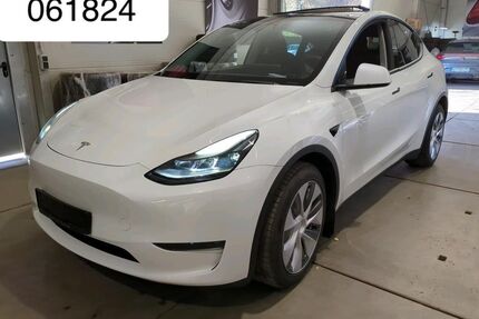 Tesla Model Y Gebrauchtwagen