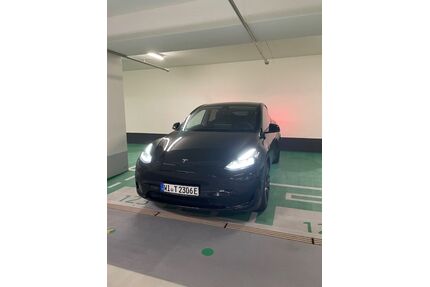Tesla Model Y Gebrauchtwagen