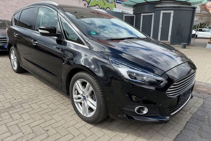 Ford S-Max Gebrauchtwagen