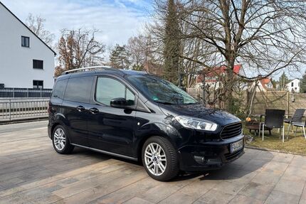 Ford Tourneo Courier Gebrauchtwagen