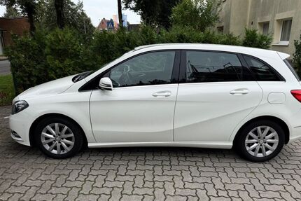 Mercedes-Benz B 180 Gebrauchtwagen