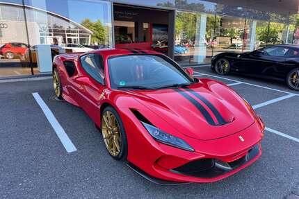 Ferrari F8 Tributo Gebrauchtwagen