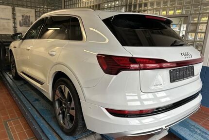Audi e-tron Gebrauchtwagen