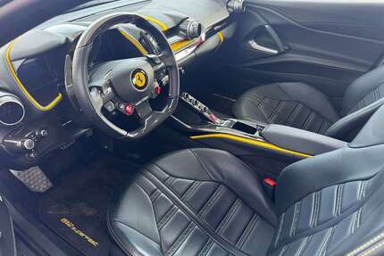 Ferrari 812 Gebrauchtwagen