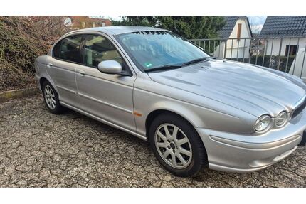 Jaguar X-Type Gebrauchtwagen