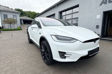 Tesla Model X Gebrauchtwagen