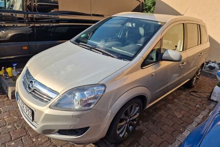 Opel Zafira Gebrauchtwagen