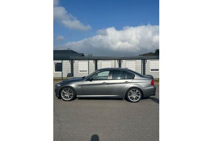 BMW 330 Gebrauchtwagen