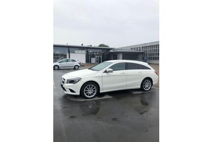 Mercedes-Benz CLA 200 Shooting Brake Gebrauchtwagen