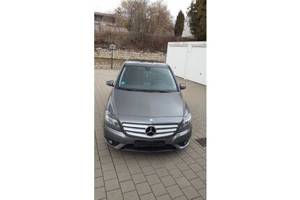 Mercedes-Benz B 180 Gebrauchtwagen