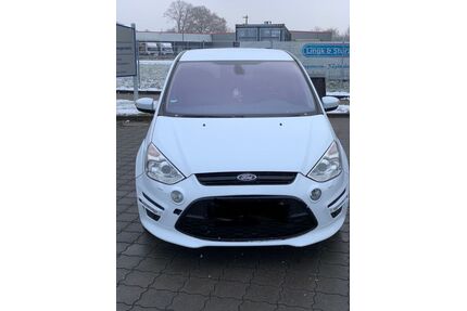 Ford S-Max Gebrauchtwagen