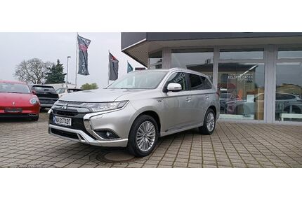 Mitsubishi Plug-in Hybrid Outlander Gebrauchtwagen