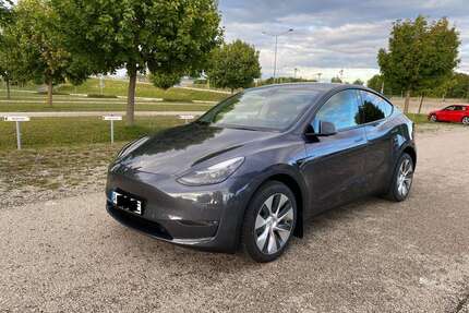 Tesla Model Y Gebrauchtwagen