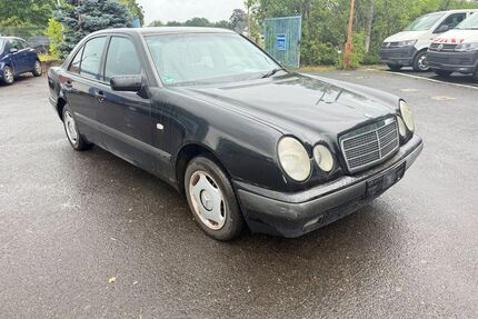 Mercedes-Benz E 200 Gebrauchtwagen