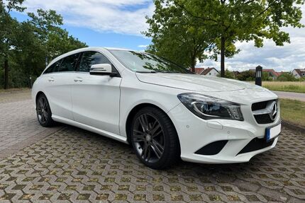 Mercedes-Benz CLA 180 Shooting Brake Gebrauchtwagen