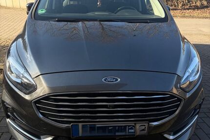 Ford S-Max Gebrauchtwagen