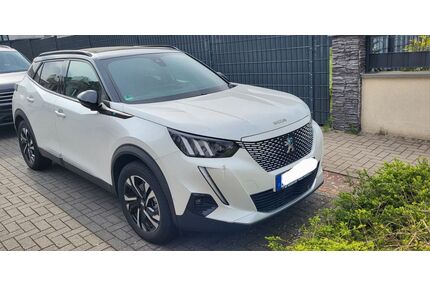 Peugeot e-2008 Gebrauchtwagen
