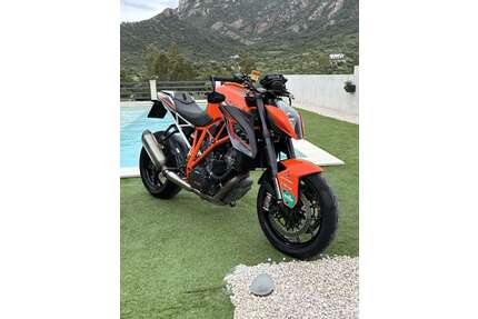 KTM 1290 Super Duke R Gebrauchtwagen