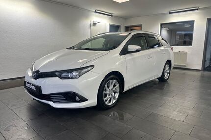 Toyota Auris Gebrauchtwagen